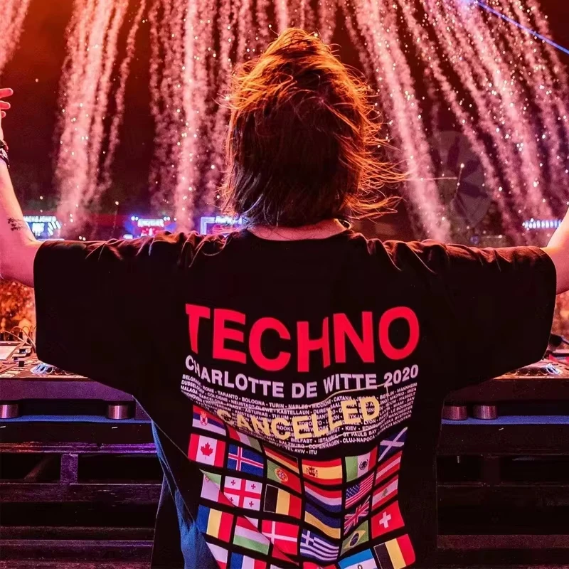Nova Coleção Verão 2026: Camiseta e Macacão de Bungee Jumping Charlotte De Witte para Festivais de Música Eletrônica (IFC, EDC) - Estilo DJ