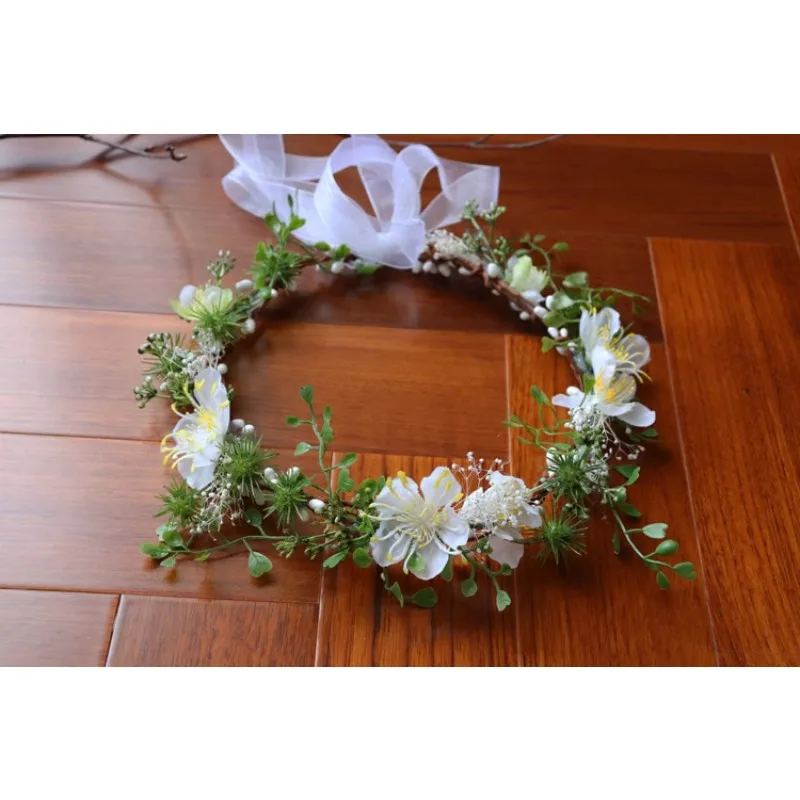 Fresh Floral Wreath Bride's Headdress Seaside Vacation Accessories Headflower White Flower Headband Photo Taken Garland