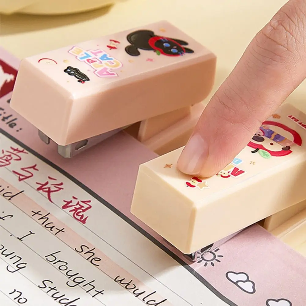 Dachshund/Black Cat Stapler Mini Portable Use 24/6 Staples Manual Stapling Machine Labor-saving Portable Bookbinding Machine