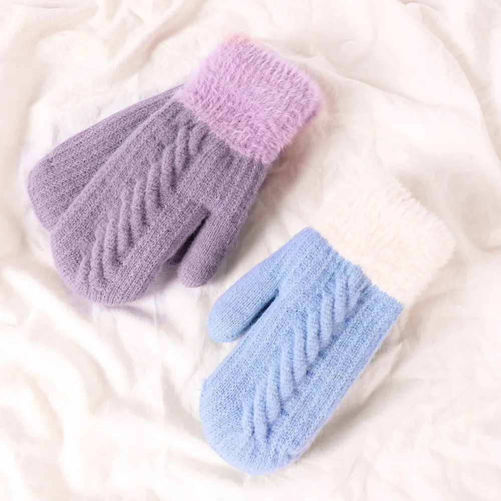 Fashion Warm Knit Twist Flowers Mittens Thickening Plush Full Finger Gloves Double Layer Korean Style Cycling Gloves Outdoor