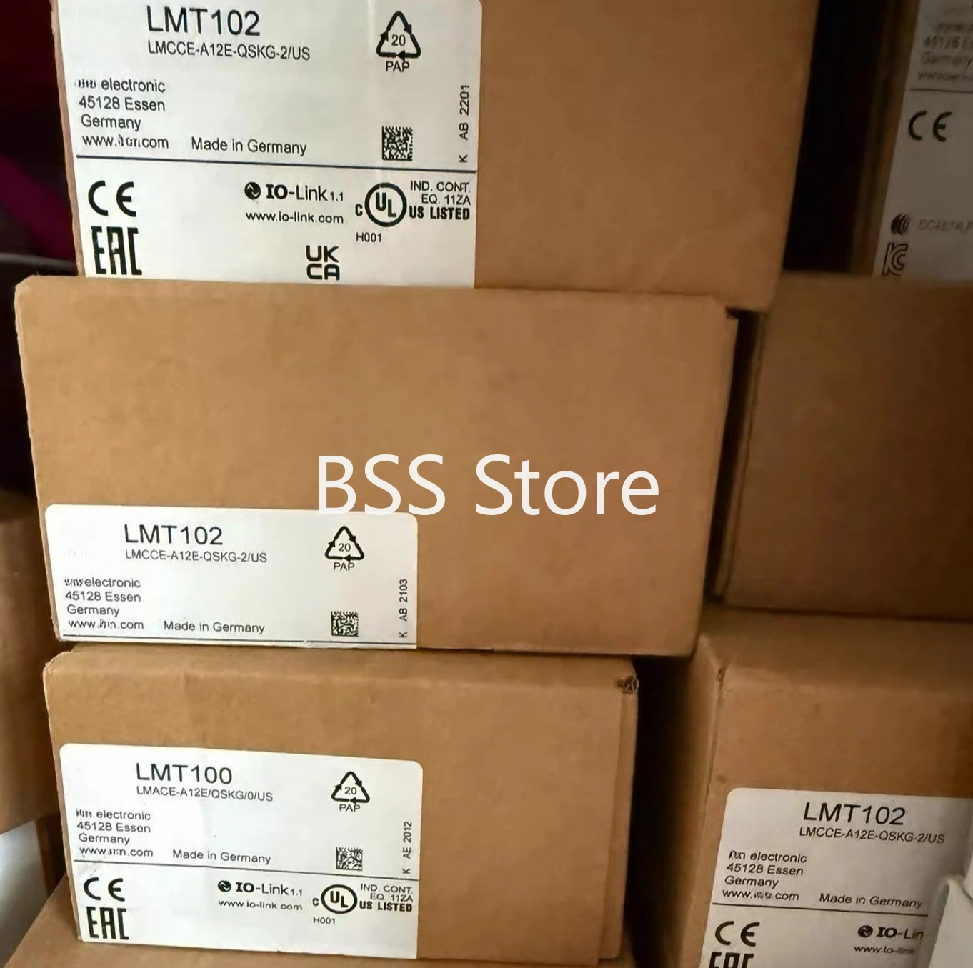 

LMT100 LMT102 LMT104 LMT105 LMT110 LMT121 Level Sensor