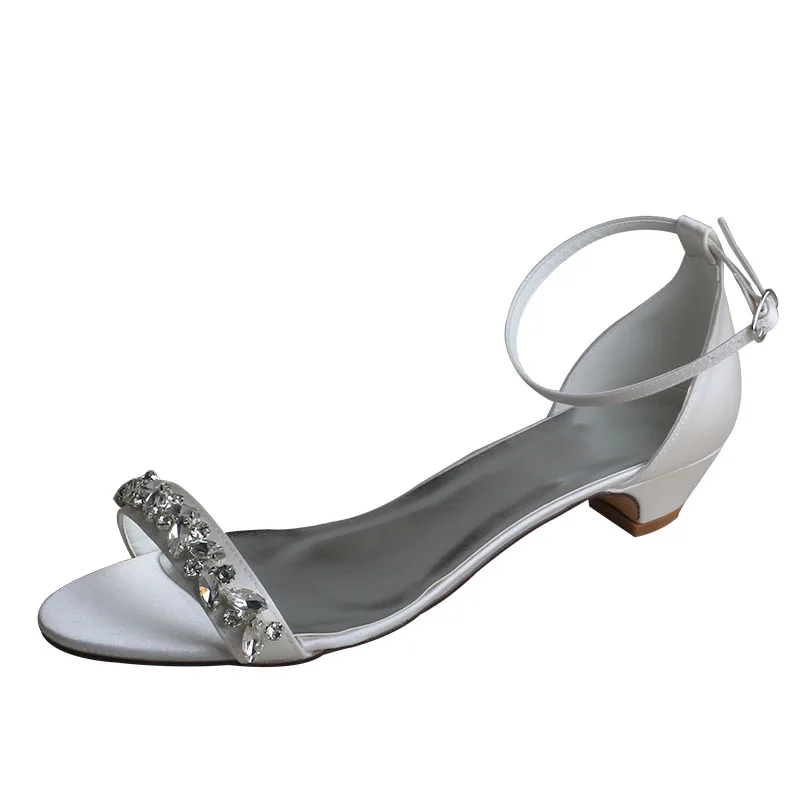 

Customized Ivory Large Size Summer Sandal for Wedding Woman Low Heel Crystal