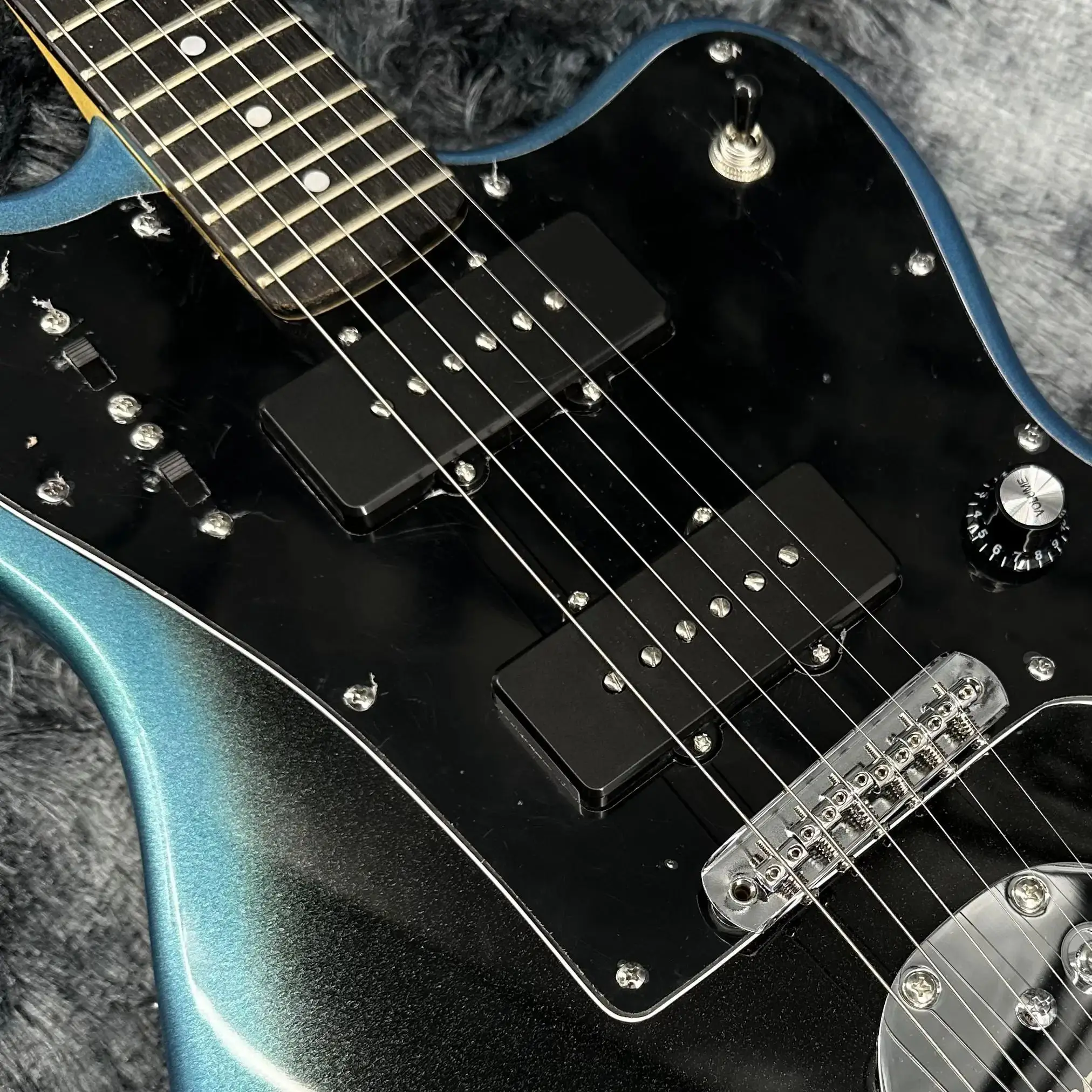 جيتار كهربائي مخصص - جسم أزرق - 6 أوتار - 22 فريتس - مناسب لكل من المحترفين والمبتدئين - شحن مجاني #2