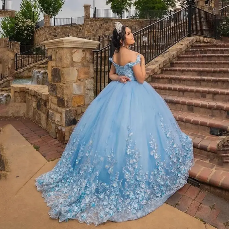 فساتين Quinceanera باللون الأزرق السماوي الفاتح على شكل قلب مزينة بالدانتيل ثلاثية الأبعاد على شكل زهرة حلوة 16 ذيل محكمة فيستدوس دي 15 مخصص