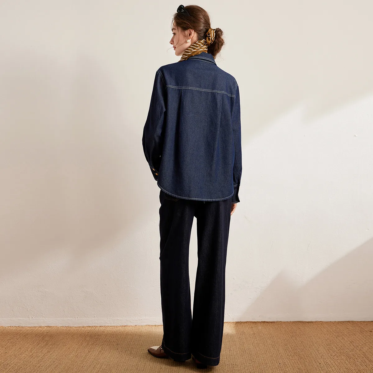 LOUIS YAO Nieuwe Retro Kleur Contrasterende Denim Shirt 2025 Lente Tops Heldere Draad Single Breasted vrouwen Lange Mouwen blouses