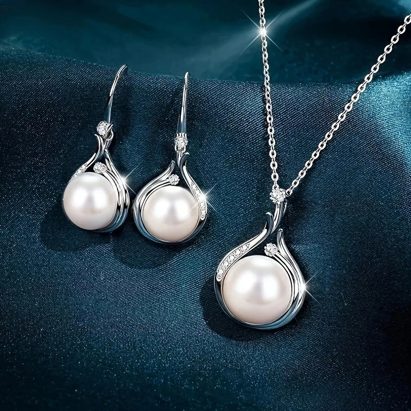 

2025 Korean Wave New Freshwater Pearl Pendant Necklace Earring Set Fashion Zircon Design Women's Accessories Jewelry Couple Gift