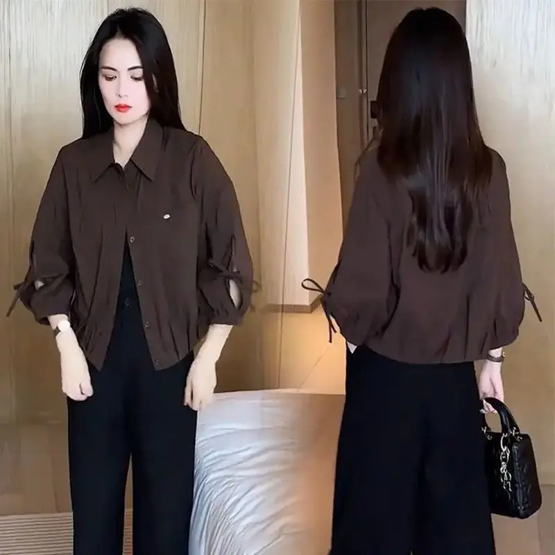 Laid-back Style Casual Shirt Women's Fashion Short Loose Design Sense Youthful Top Polyester Fabric Winter Season Mid-aged
