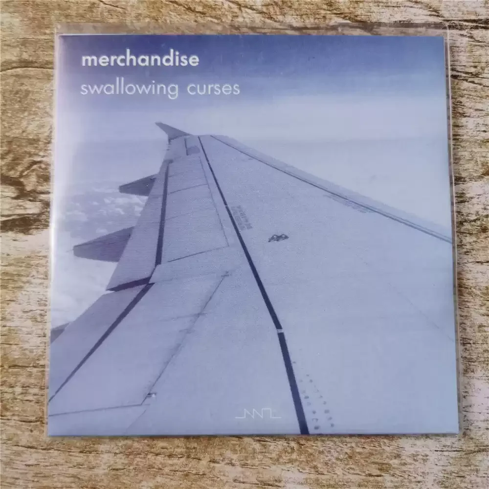 

Кредитницы для компакт-дисков, выпущенные в 2001 году от Crypscape Records — это нишевый EP для независимой электронной музыкальной сцены