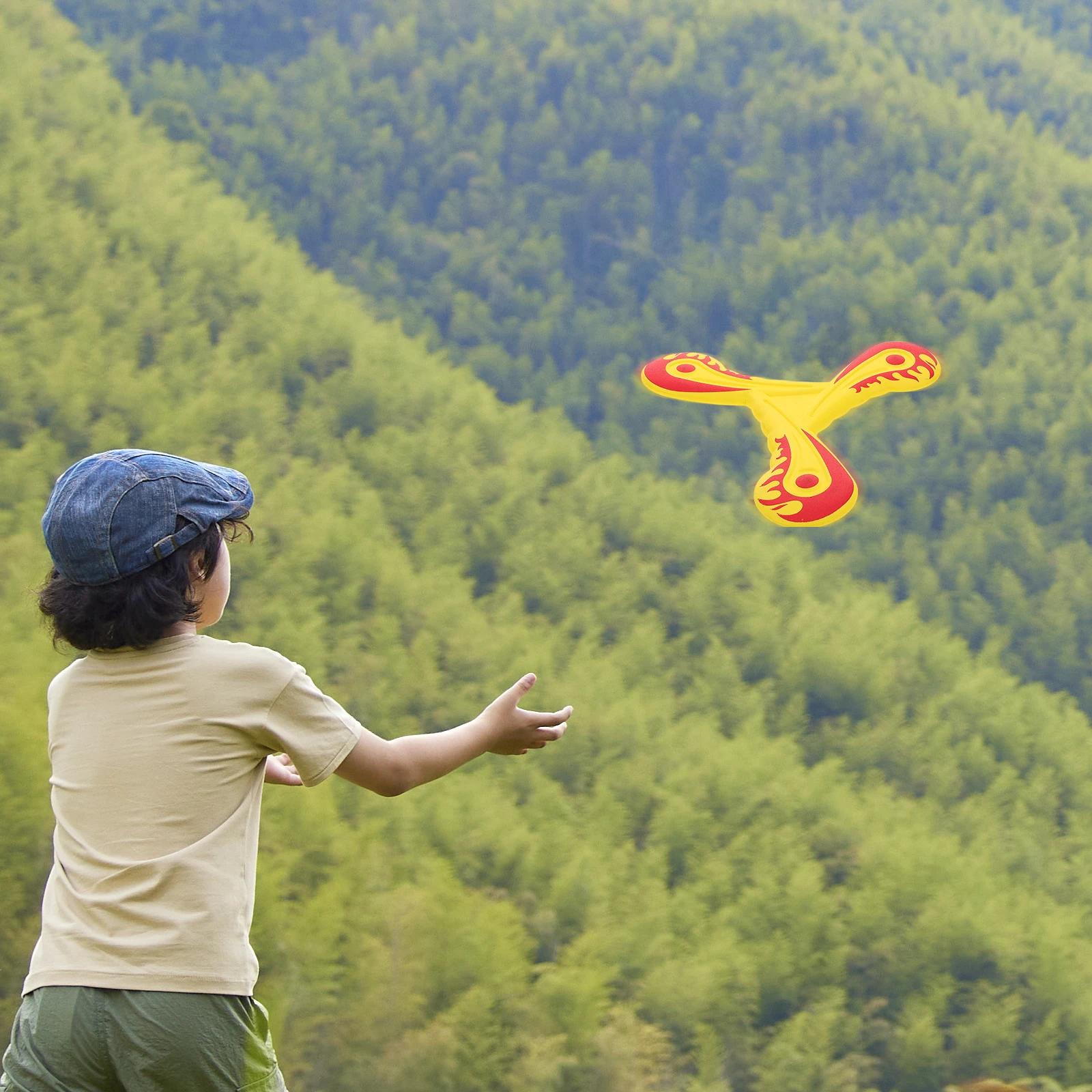 

Returning Boomerang for Young Throwers: Soft Eva Design Safe Easy Catch Outdoor Activity for Kids Promotes Active Play in