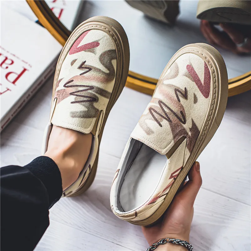 Classic canvas shoes men Fashion Student Sneakers Comfortable casual shoes male vulcanized shoes