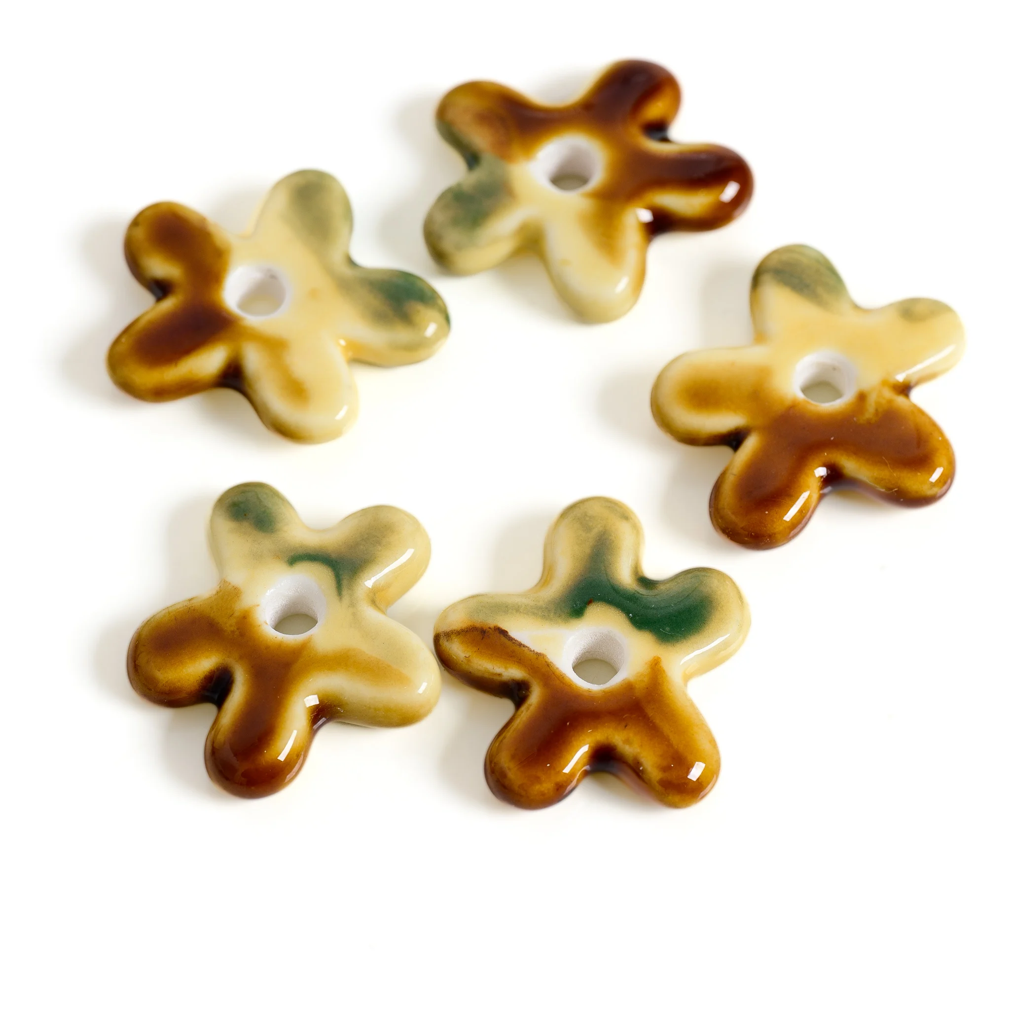 5pcs Vintage Flower Ceramic Beads Kiln Fired Amber Green Glaze Extra Large Hole Loose Spacer Beads for Macrame Jewelry Making