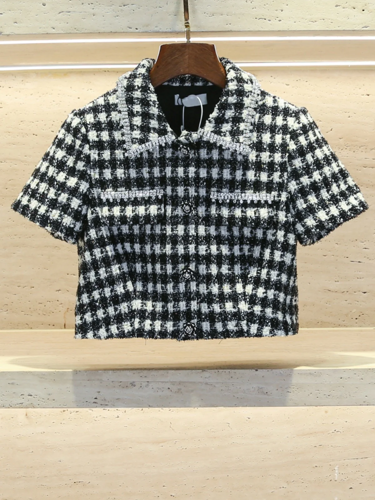 

Women's Winter Short Cardigan Coat with Checkered Pattern And Slit Skirt Set Fashionable Turn-down Collar Open-front Design