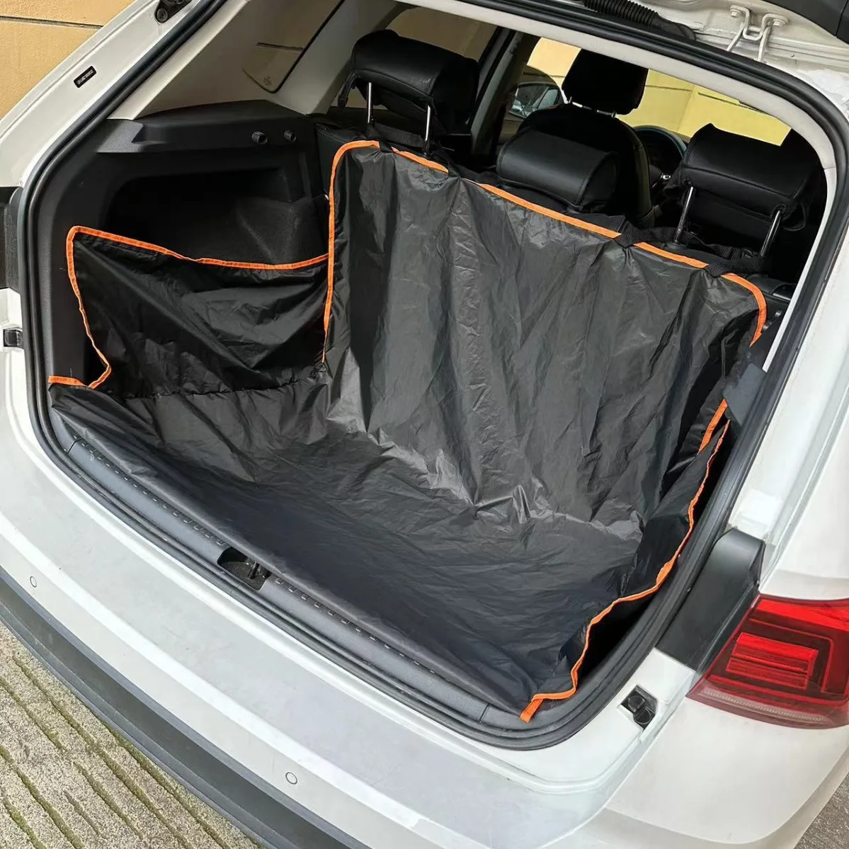 Pet Trunk Mat Anti-Scratch Wear Resistant Non-Slip Dog Back Seat Cover for Car Heavy Duty Foldable SUV Cargo Liner Waterproof