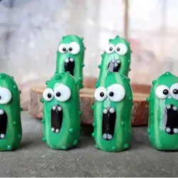 Miniature Screaming Pickle Small Screaming Pickle Cucumber Screaming Pickle Sculpture Decoration 10Pcs For Pickles Lovers