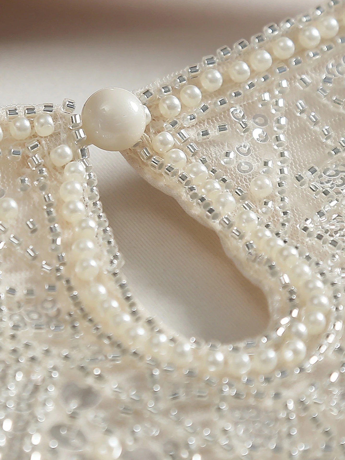 أزياء السيدات لؤلؤة مطرزة كم طويل جولة الرقبة المشمش تألق حزب تانك الأعلى