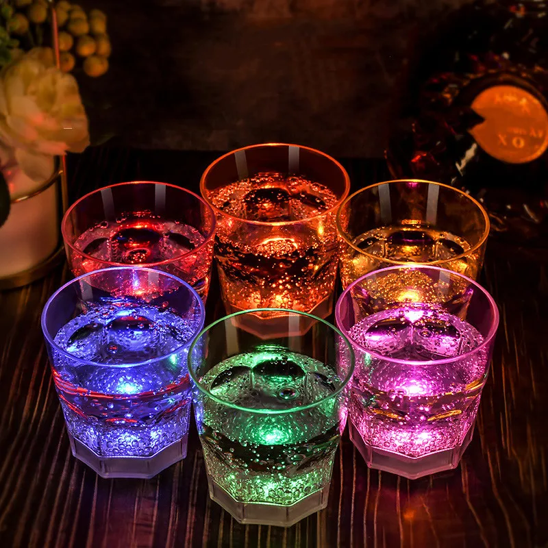 Piscando copos com luzes LED, vidro de vinho, uísque, festa, bar, boate, bebida, Natal, casamento, W001, 6PCs