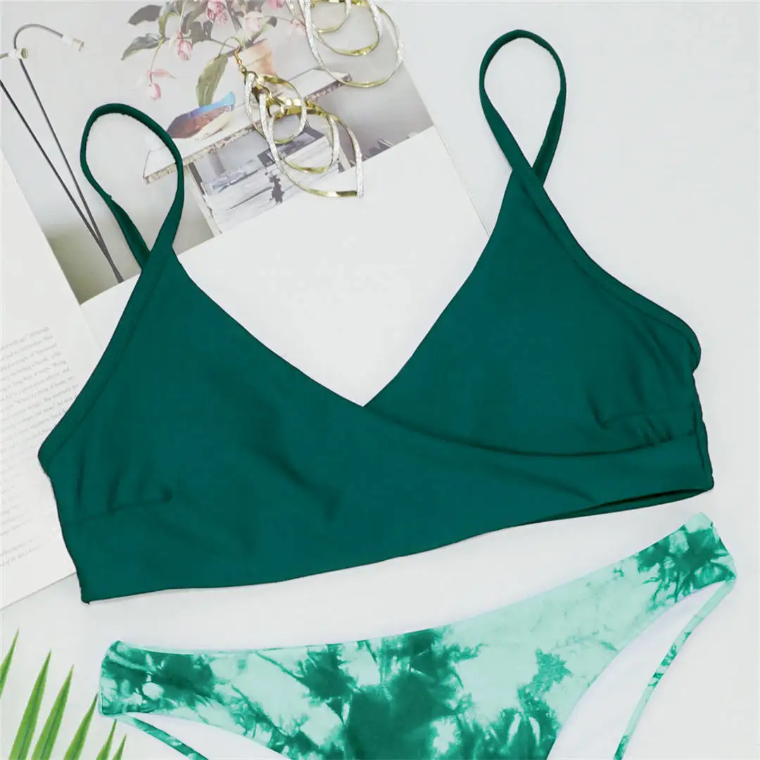Brasilianischer Tie-Dye-Bikini mit mittelhoher Taille, zweiteiliger Badeanzug für Damen, bedruckter Badeanzug, Badebekleidung, Modell V2421. – Detail 19