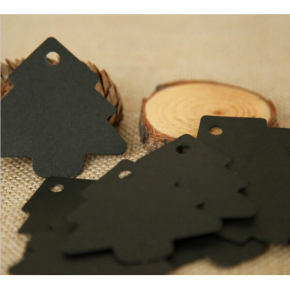 Рисунок 5 - подарочные бирки из крафт-бумаги