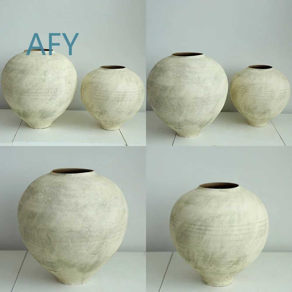 Handmade Minimalist Ceramic Vase for Home Decor Living Room Flower Arrangement Wabi Sabi Style Tabletop Ornament Pottery