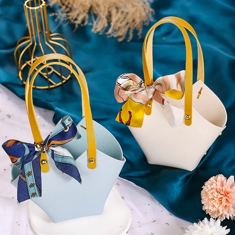 

10pcs Birthday Candy Packaging Bag with Handle Leather Box Wedding Chocolate Sweet Storage Handbag Pocket Pouches Favor Party