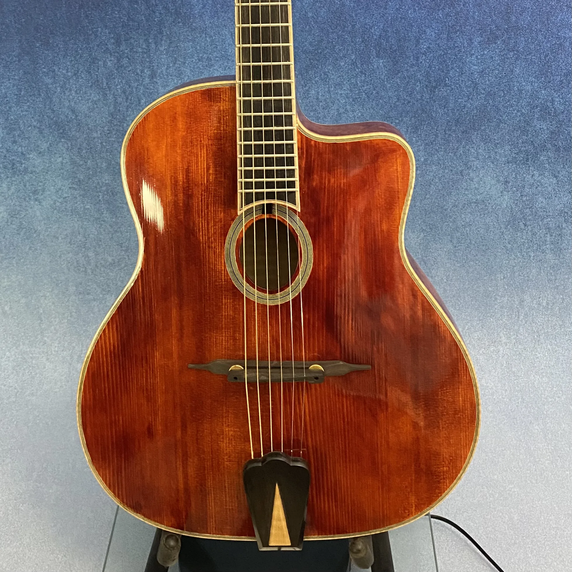 16-Inch Gypsy Acoustic Guitar Flamed Maple Hollow Body Original Color Spruce Top Ebony Finish H-S-S Pickup
