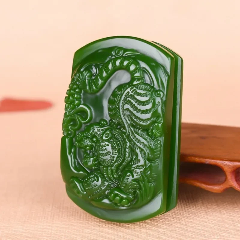 Natural Green Handmade Carved Tiger Jade Belt Buckle, Fashionable Boutique Jewelry, Men's and Women's Waist Buckle Gift