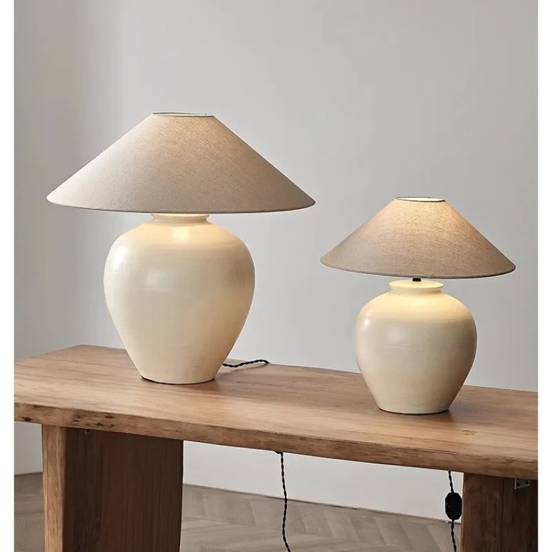 

Vintage Japanese clay pot table lamp, designer living room decoration ornaments, ceramics wabi-sabi style homestay