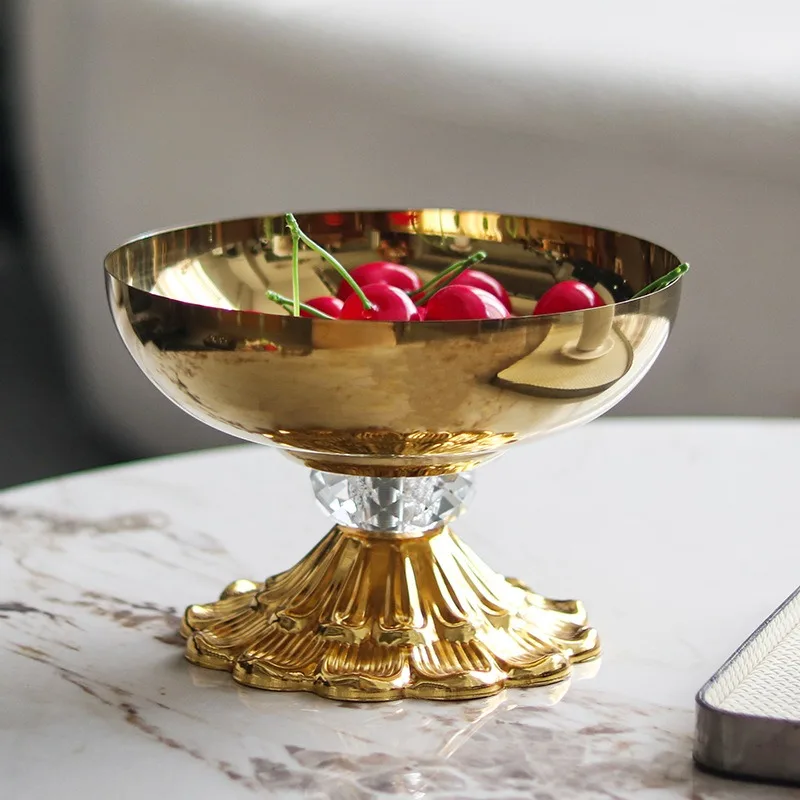 

Metal Modern Artistic Fruit Plates Luxury Handmade Golden Circular Living Room Fruit Plates High-footed Base Creative Home Decor