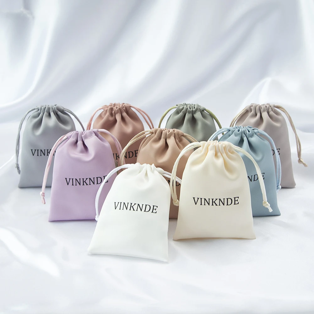 Imagem -06 - Custom Logo Wedding Favors para Convidados Candy Goodie Bolsa Silk Satin Jóias Small Gift Bags Drawstring Mini Bolsa de Embalagem 100 Pcs