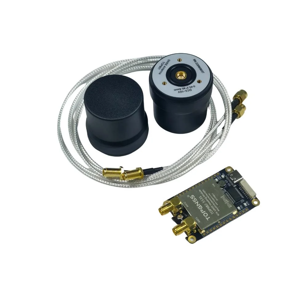 Módulo GPS TOP982-5535 Módulo de cableado RTK GNSS Módulo RTK TOPGNSS L1 L2 L5 de alta precisión con dos antenas de frecuencia completa