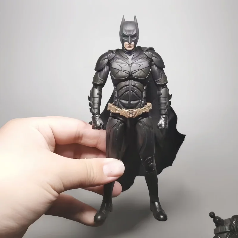 New Arrival Batman The Dark Knight Trilogy Assembly Series Bat Signal Light Battle Suit Action Figure Figurine Children Gift Toy