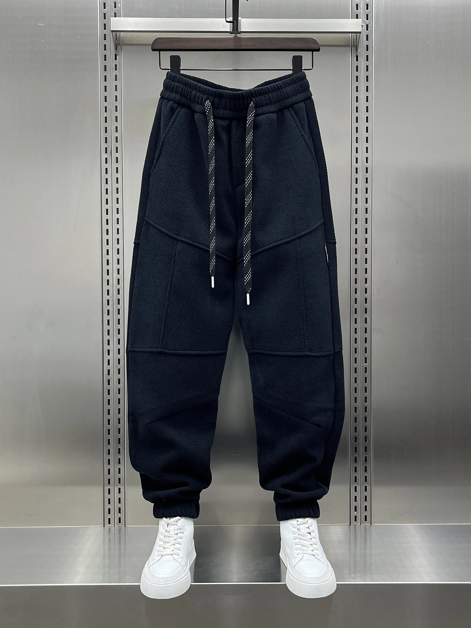 

Модные мужские утепленные повседневные брюки на флисовой подкладке в корейском стиле, универсальные модные спортивные брюки, зимние теплые свободные брюки