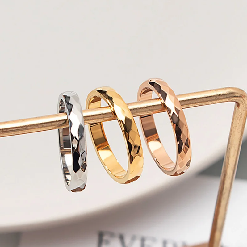 Rose Gold Titanium Steel Ring Frosted Curved Gold Rings For Women Rhombus Shape Jewelry V Grid Couple Ring Size 4 To 10 Dropship