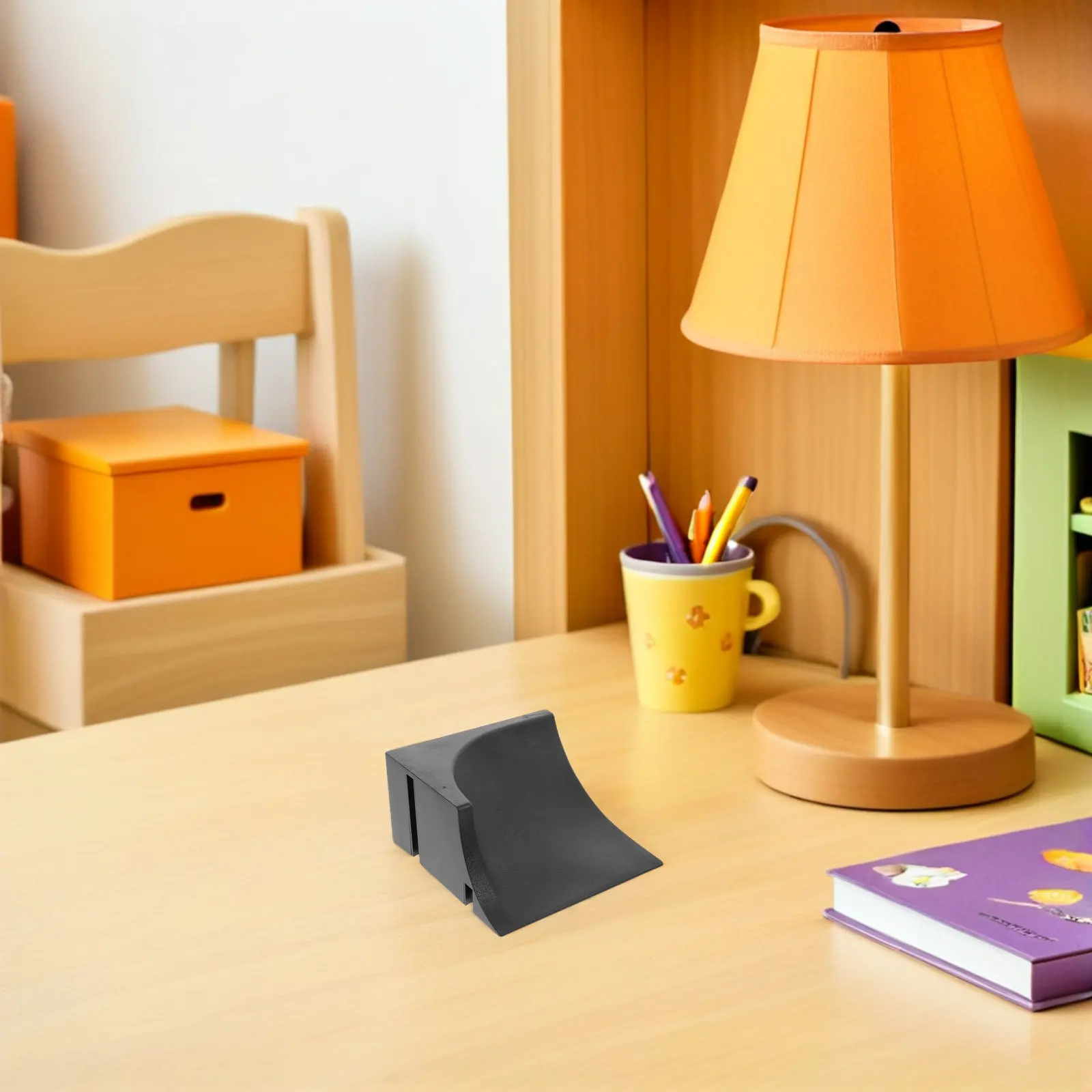 

Набор из 2-х реалистичных мини-рамп для фингерборда: бордюр и парковая рампа для тренировок по сложным трюкам в помещении, для установки на стол