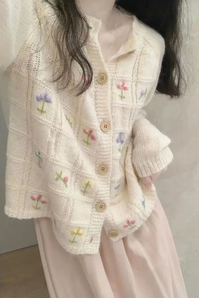 Autumn Winter Japanese Vintage Lazy Embroidery Sweater Women\'s Long Sleeve Casual Fashion Flower Knitted Cardigan Coat X8190