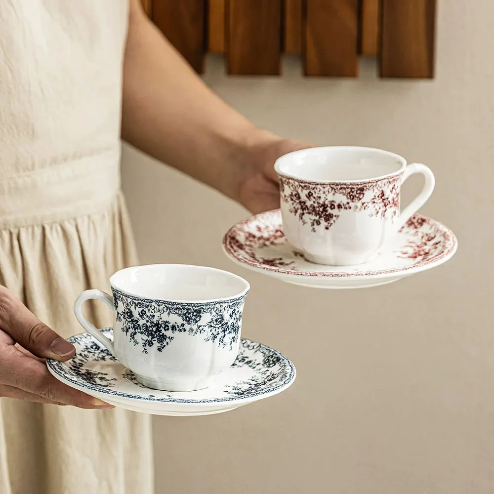 Retro Floral Pattern Cup And Saucer Set Ceramic Tea Cup And Saucer Set Tableware Elegant Two-piece Sets Coffee Cup and Dish