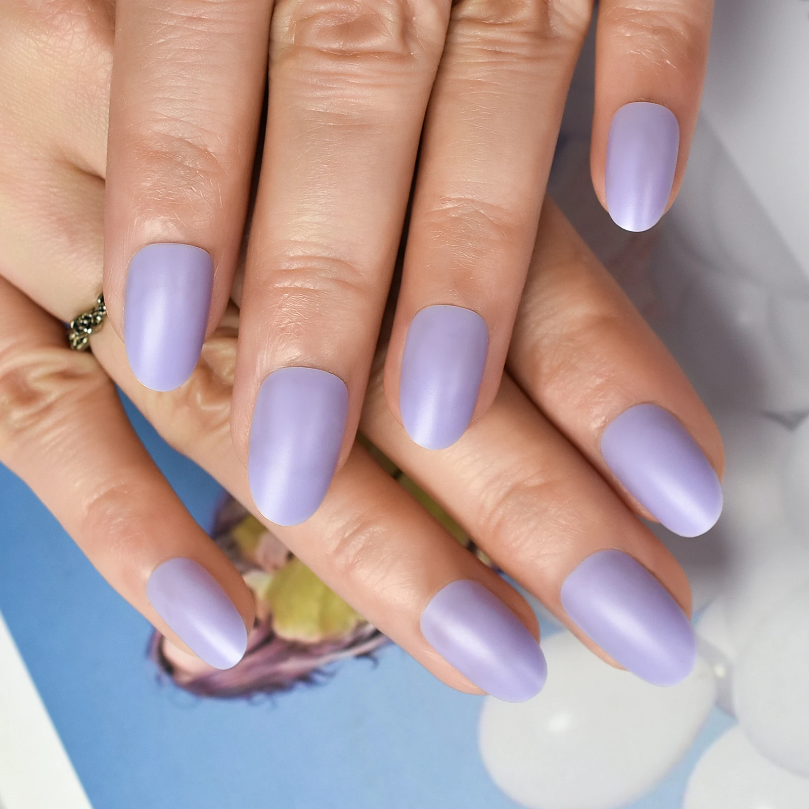 Medium Almond Matte Fingernails Tip Press On Nails Solid Color Purple Violet Color Reusable Simple Design For Daily Wear