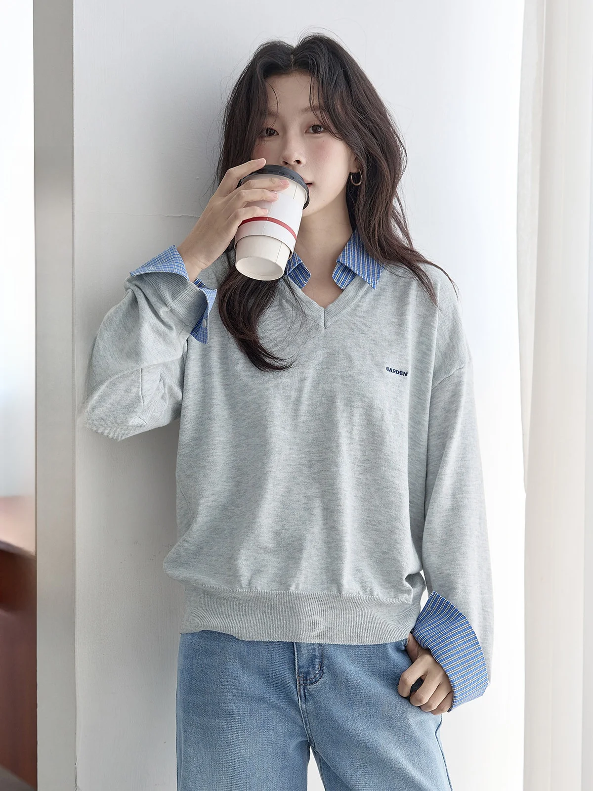 

Вязаный топ HuiXi для женщин: новинка весенней коллекции, имитация двухслойности, свободный крой, для повседневной носки, комфортный, с длинным рукавом