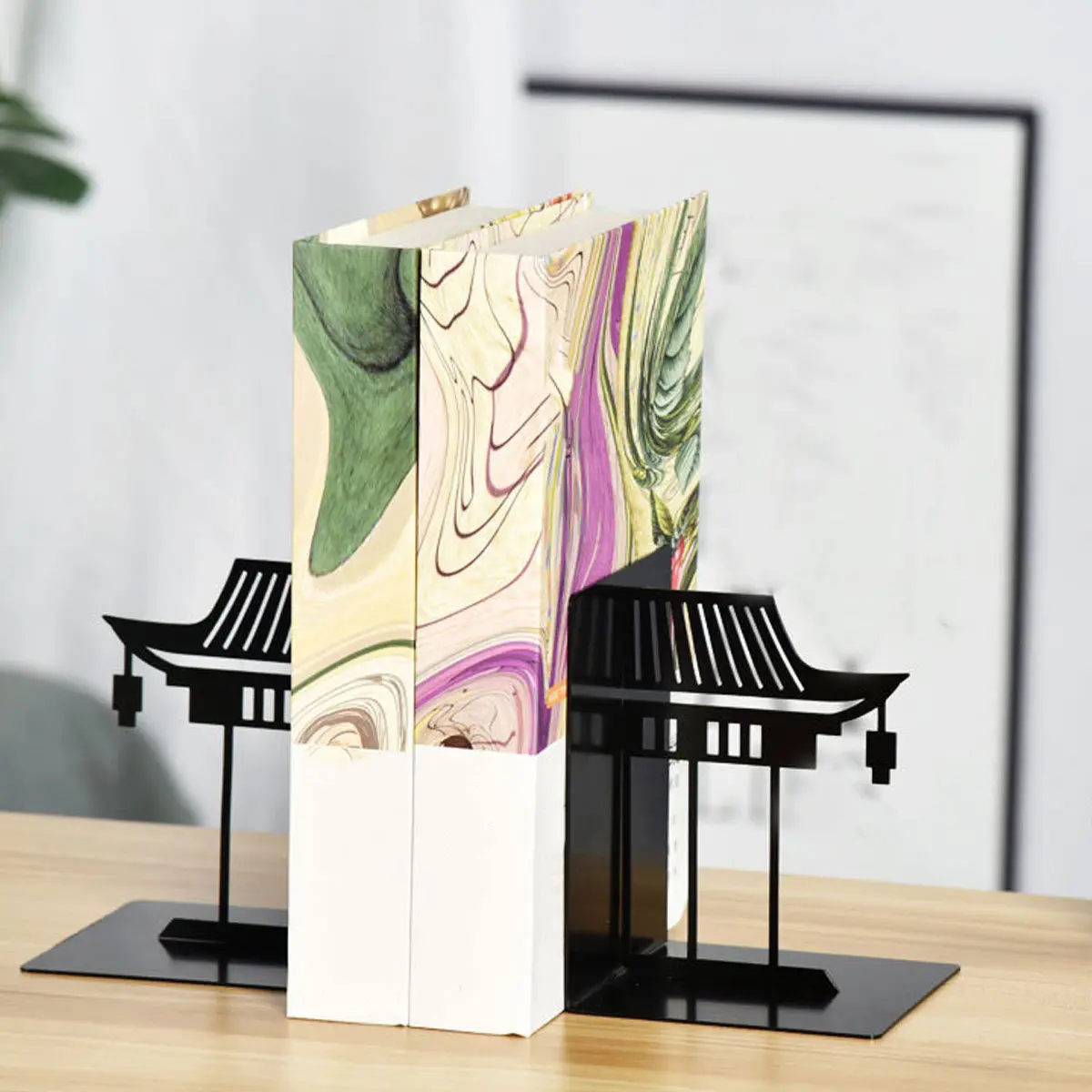 1Pair Premium Metal Bookends Ancient Building Design Book Stand Bookend Ornament for Book Lovers Collectors Decorators Gift