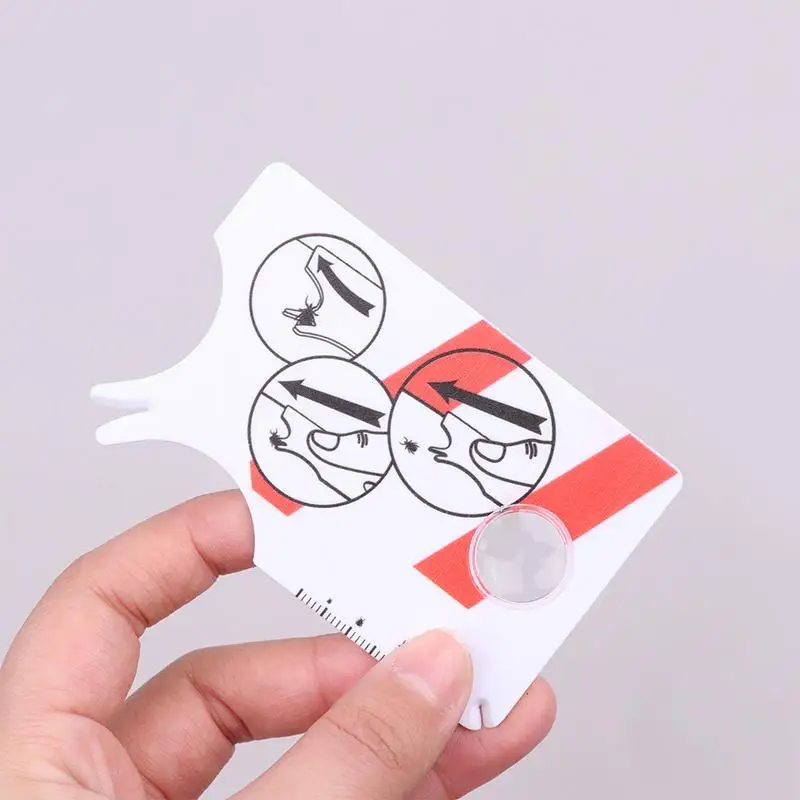 1PC Tick Card With Magnifying Glass Allows Easy Removal Of Ticks Tick Remover For Dogs And Cats With Handy Pocket Size 8.2x5.5cm