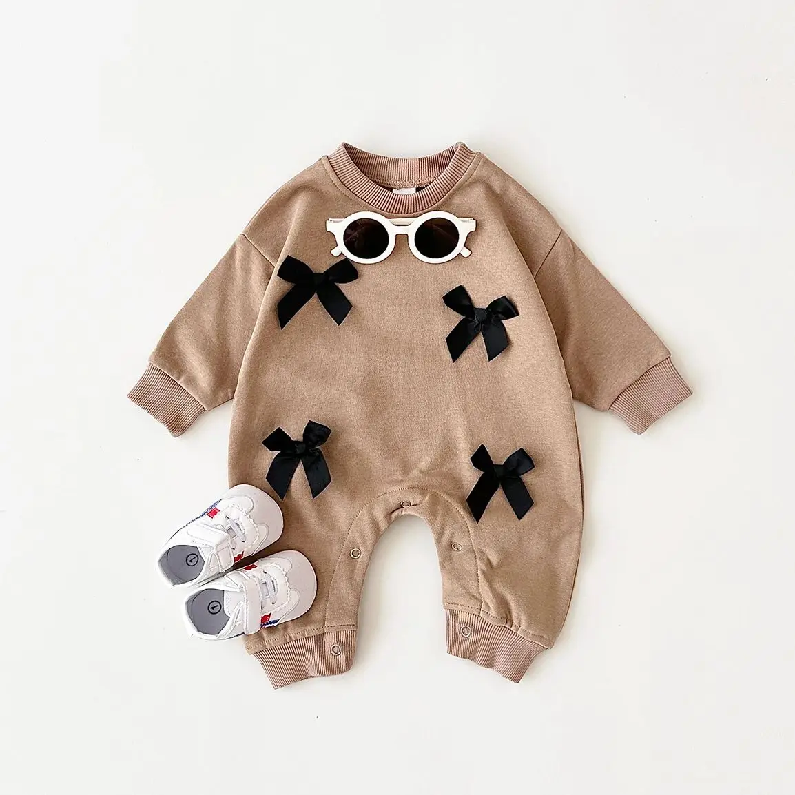 

0-18M Baby Girls Clothes Spring Fall Infant Baby Romper Bow Pullover Button Jumpsuit Cotton Toddler Newborn Baby Clothing