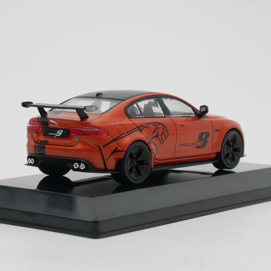 Ixo 1:43 Jaguar Xe Sv Project 8 2017 Diecast Automodel Verzamelt Metalen Speelgoedauto