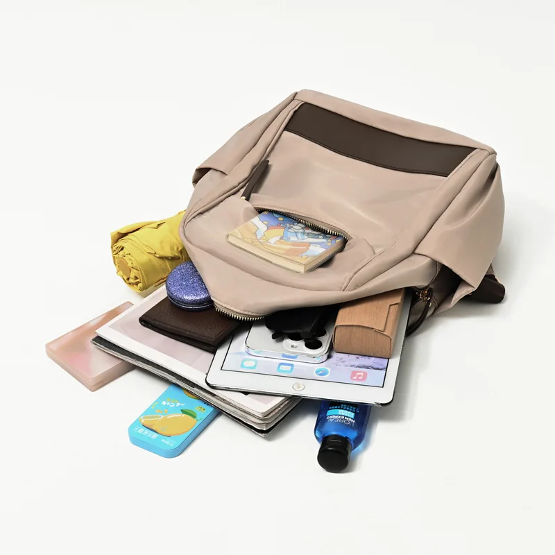 2025 New Women's Large-Capacity Lightweight Casual Travel Backpack Commuter Student School Bag