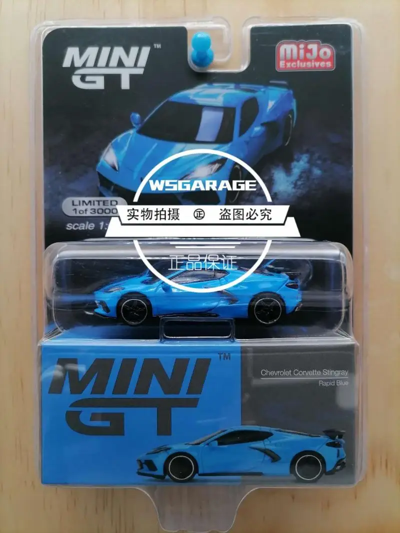 Mini GT 1:64 Corvette Stingray C8.R Collection of die-cast alloy car model ornaments