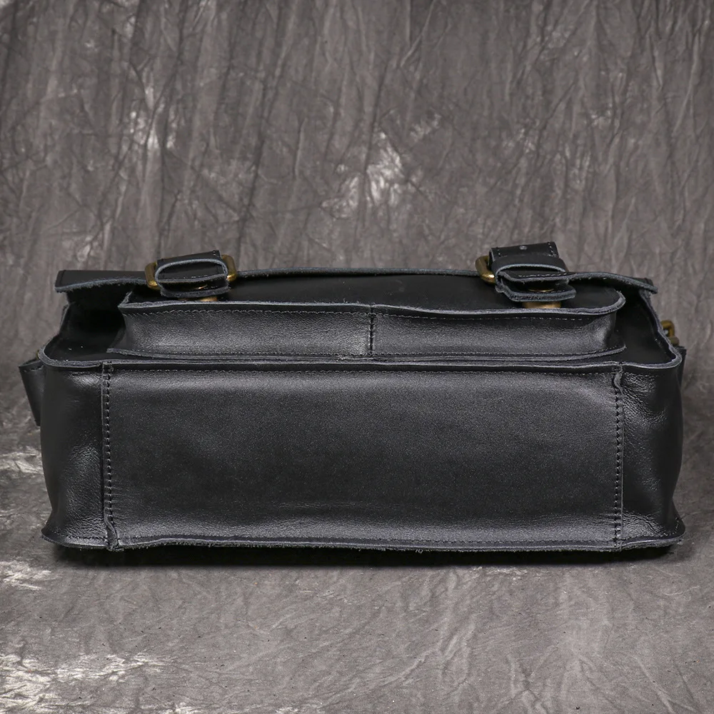 กระเป๋าเอกสารหนังวัวแท้สำหรับผู้ชาย ปี 2026 กระเป๋าสะพายข้างใส่คอมพิวเตอร์ กระเป๋าเป้สะพายหลังความจุมาก กระเป๋าสะพายข้างเดี่ยว กระเป๋าสะพายไหล่ ดีไซน์หรูหรา