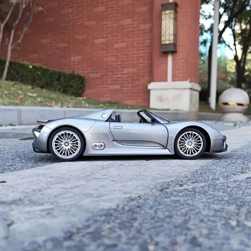 Modèle de voiture de sport Porsche 918 Spyder, 1:18, alliage, métal moulé sous pression, piste de course, haute simulation, collection, jouet pour enfants, cadeau