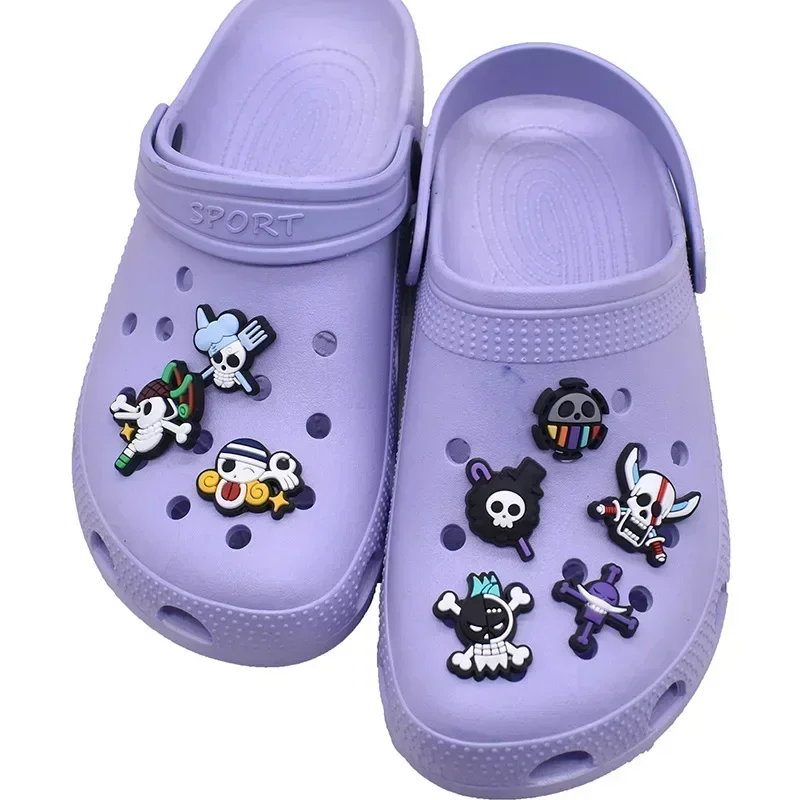 33 Stks/set Een Stuk Cartoon Pvc Schoen Bedels Sandaal Accessoires Anime Fantasie Avontuur Schoen Gesp Decoratie Voor Schoenen