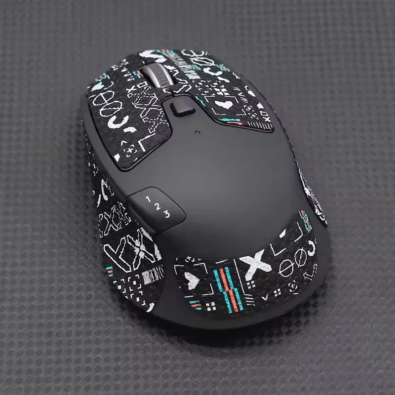 

Full-wrap Anti-slip Anti-sweat Decals， for Logitech M720 Mouse - Sweat-absorbing Side & Palm Protection