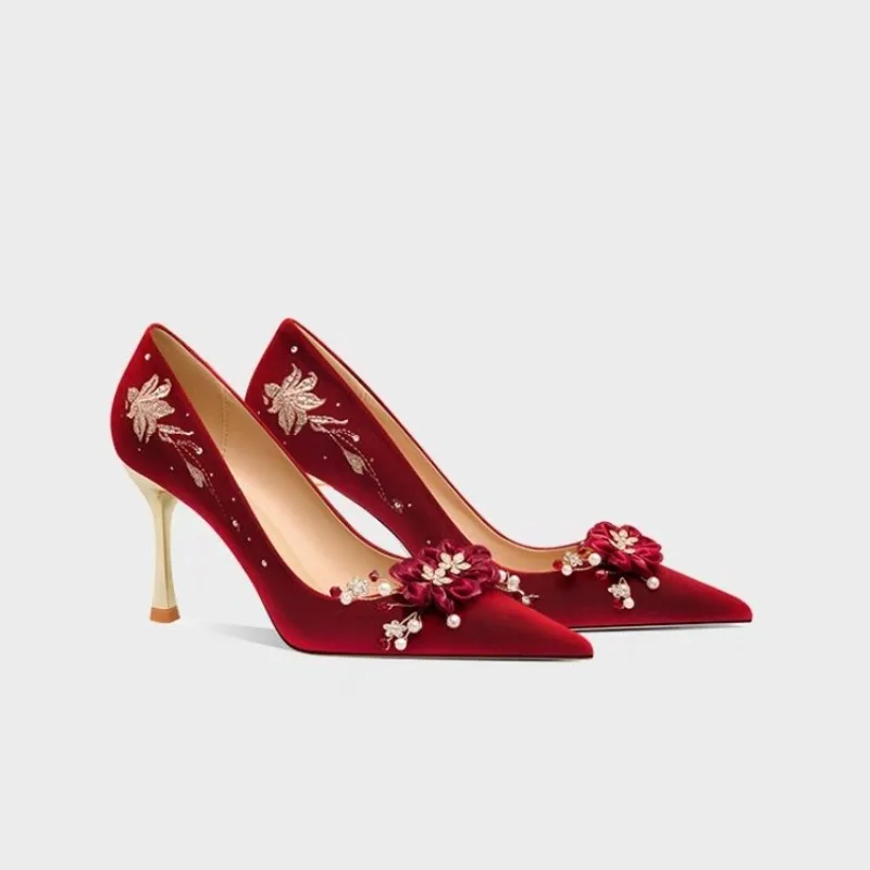 New Spring/Autumn 2026 Fashionable Stiletto Heels, Wine Red Crop Dress, Festive Wedding Shoes, Flower-embroidered Women's Shoes