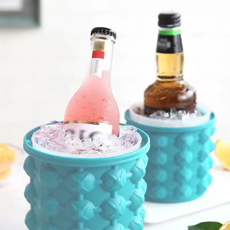 

Portable Silicone Ice Bucket With Lid Ice Cube Maker Mold Wine Cooler Beer Whiskey Freeze Space Saving Home Bar Kitchen Tools